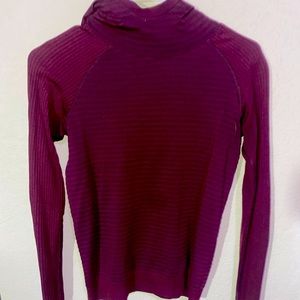Light Lululemon Pull over